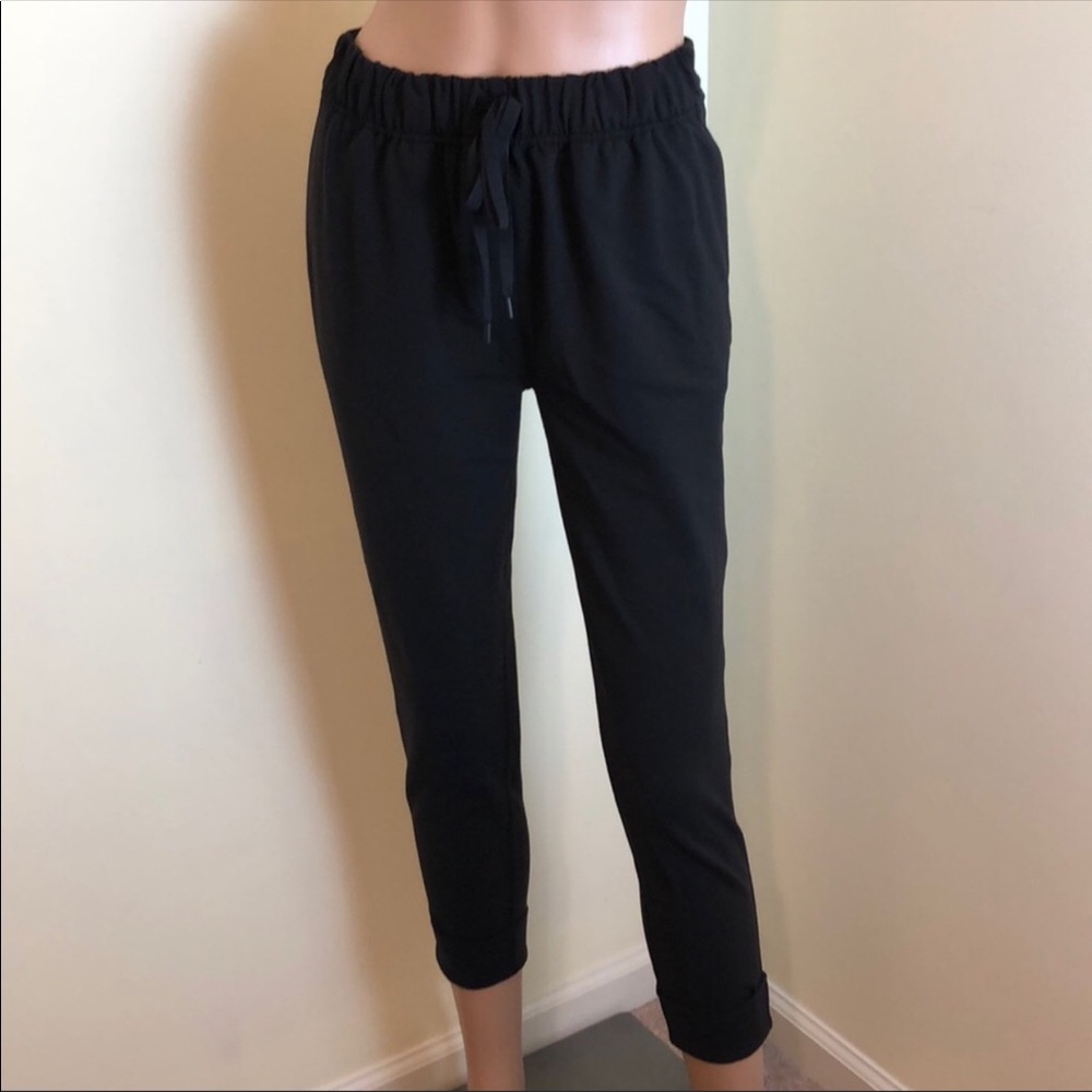 Lulu Lemon Joggers - Black size 2